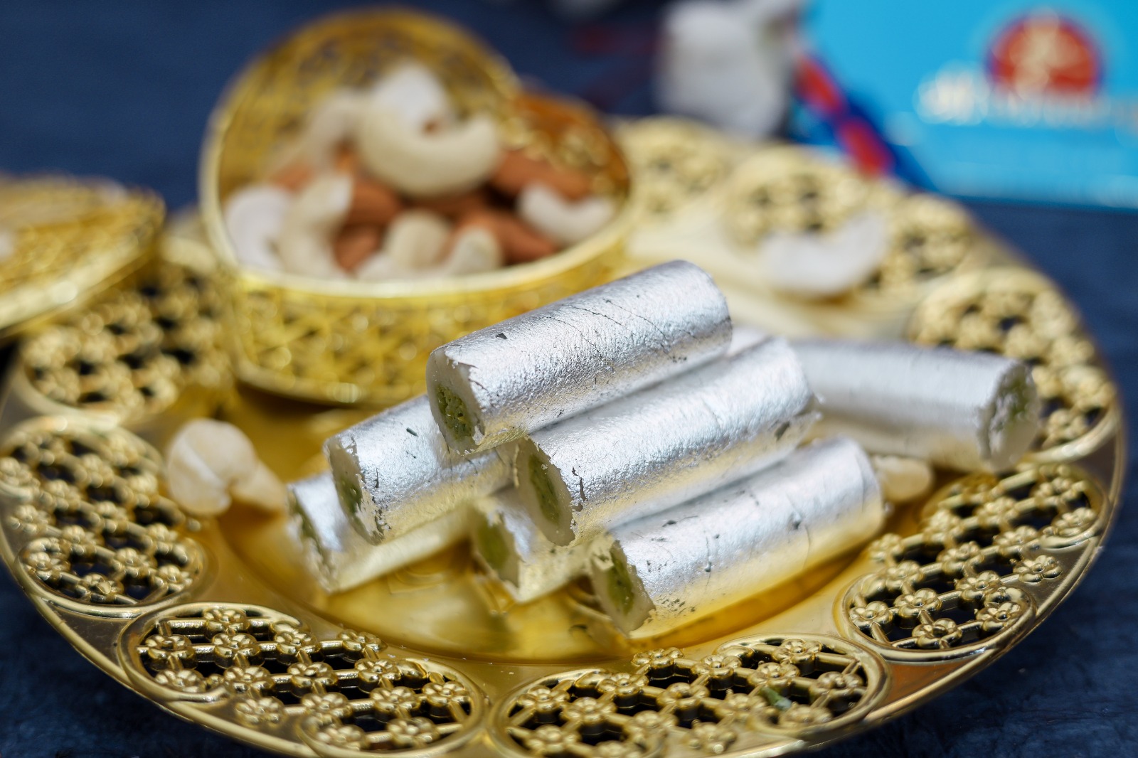 KAJU PISTA ROLL