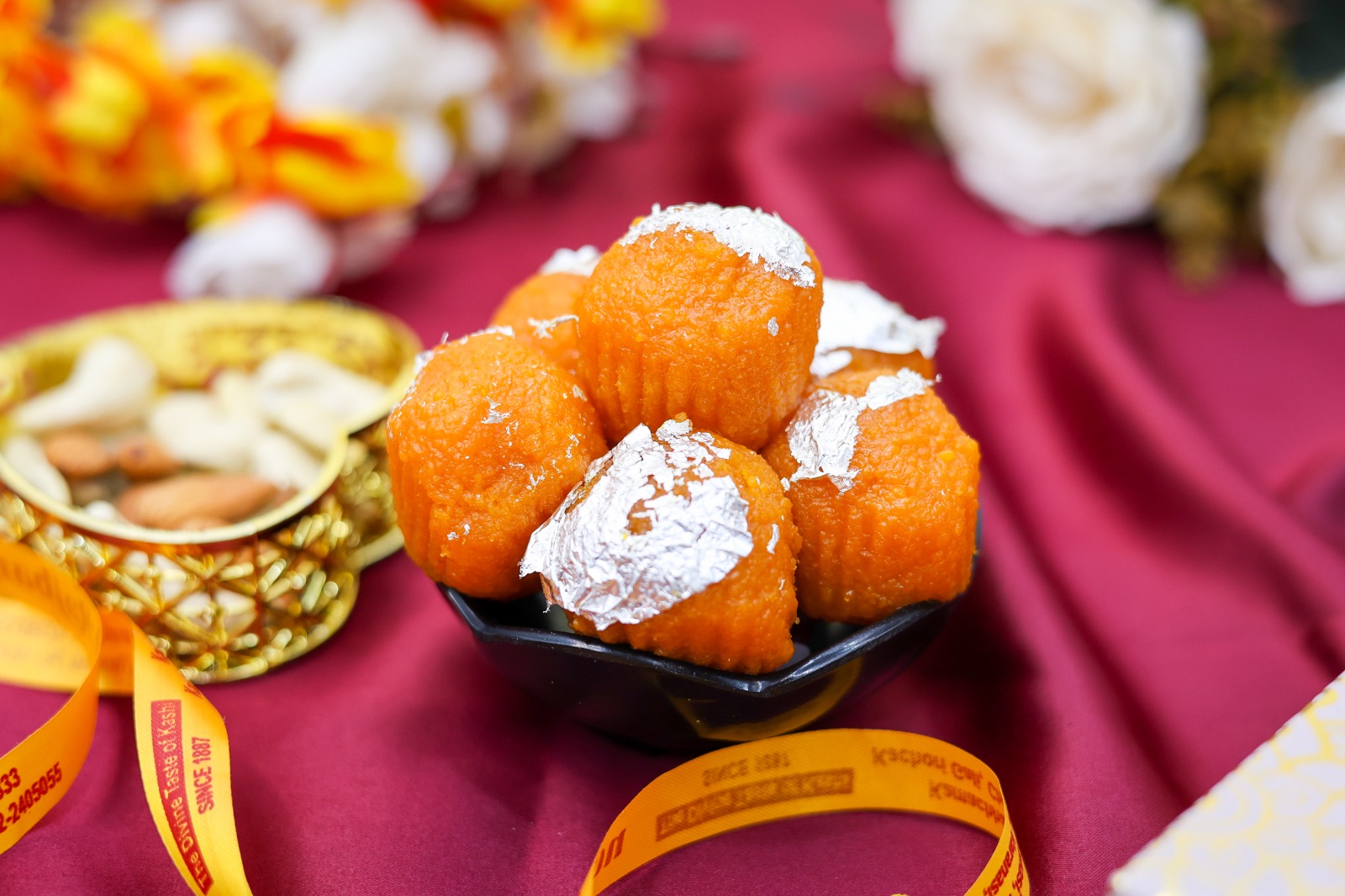 MOTICHOOR LADDU